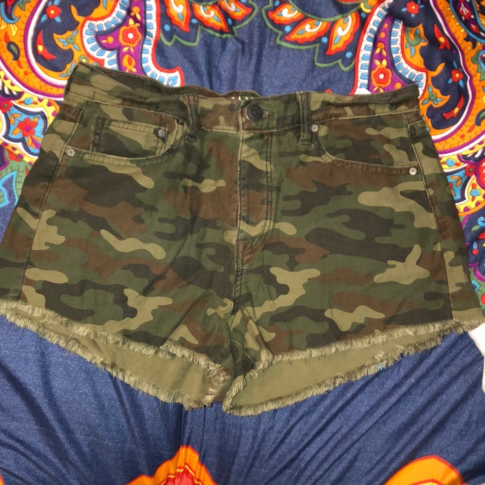 High Waisted Camo Shorts